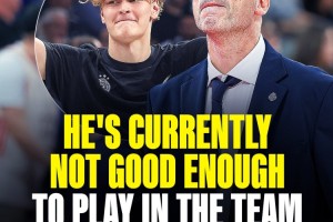 半岛体育官方网站-上不了场！球队主帅：穆里宁有天赋 但没经验他心思也不在这