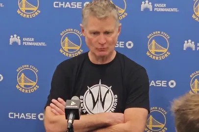 半岛体育官方网站-科尔：很遗憾库明加没在勇士取得成功，大家都应该为此负责